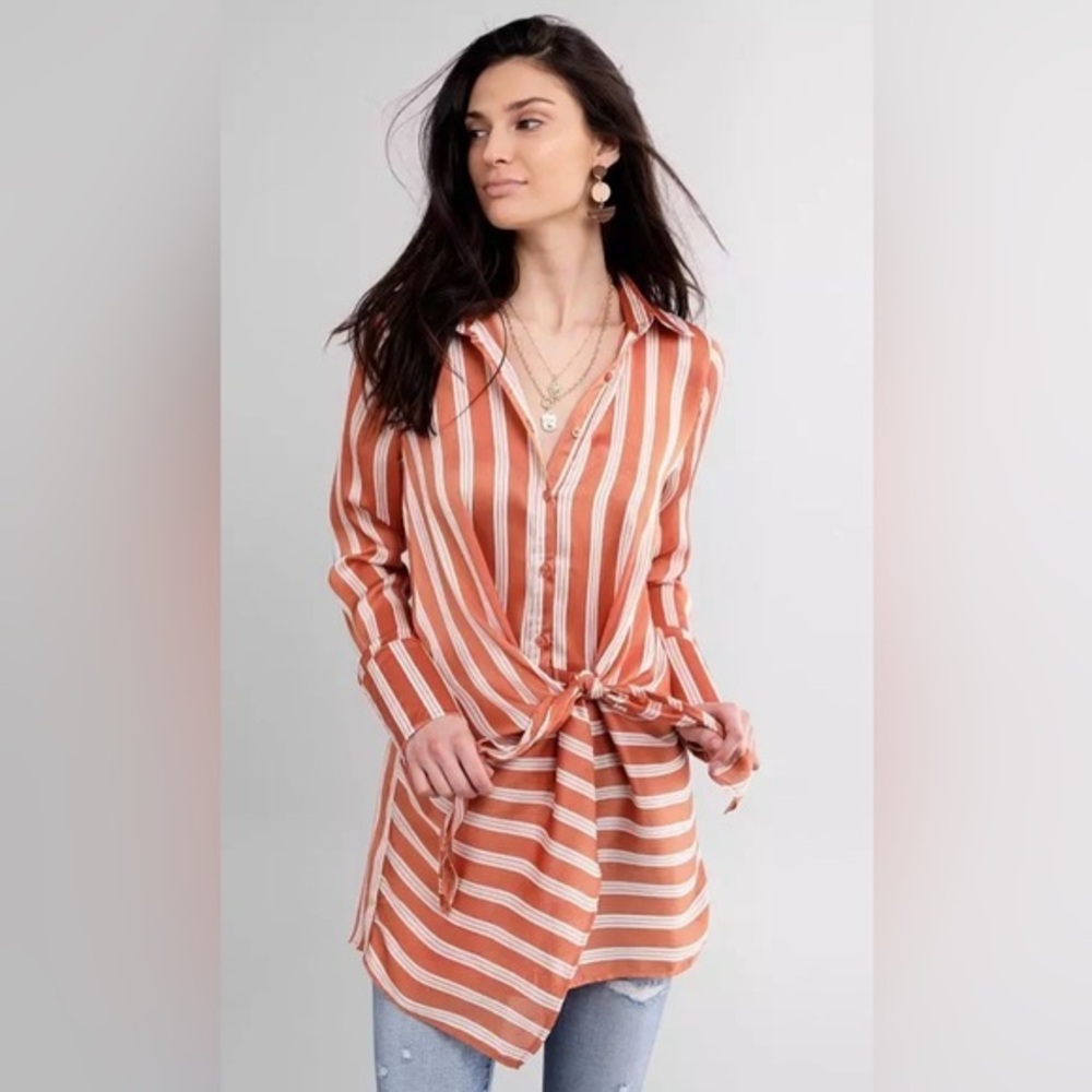 BUCKLE BLACK Striped Chiffon Tunic Top women’s size XS color Salmon Cream (1930)